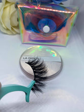 Load image into Gallery viewer, KAWAII LASH COLLECTION