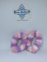 Load image into Gallery viewer, 🤚HAND MADE  SCRUNCHIES
