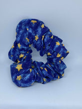 Load image into Gallery viewer, 🤚HAND MADE  SCRUNCHIES