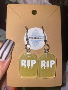 COLOR RIP EARRINGS