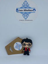 Load image into Gallery viewer, HARRY POTTER KEYCHAIN
